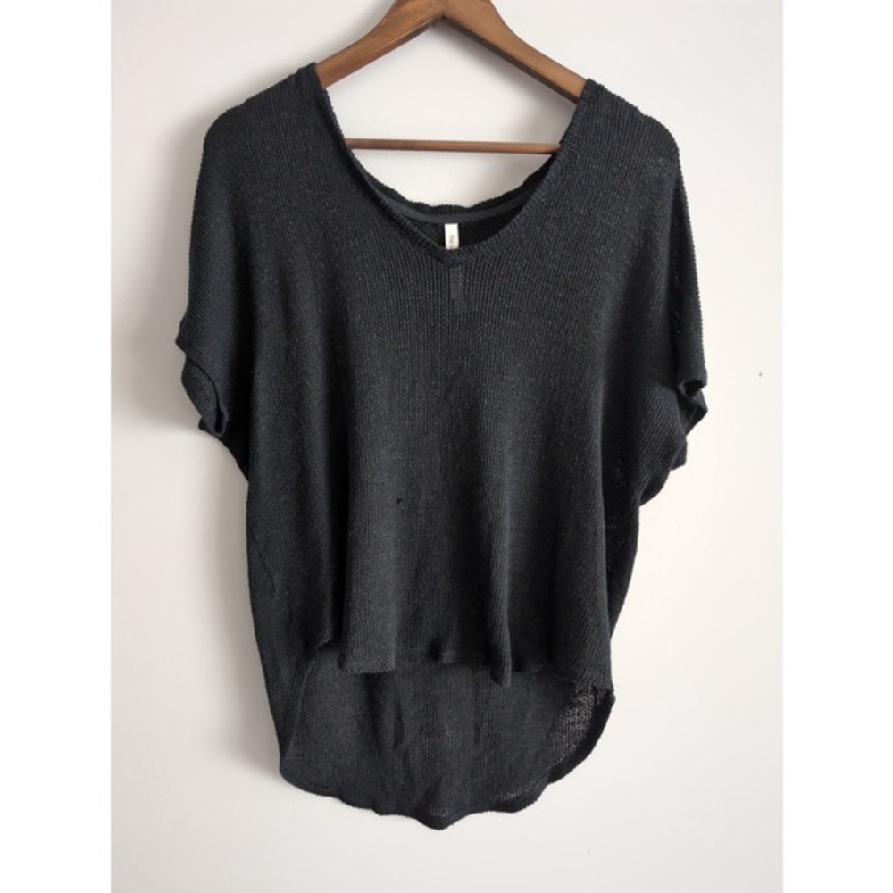The Group Babaton Soft knit Tee